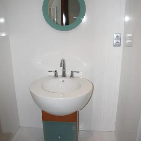 Hotell Art 4*