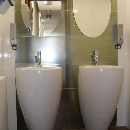 Art Hotel 4*
