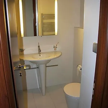 Hotell Art 4*