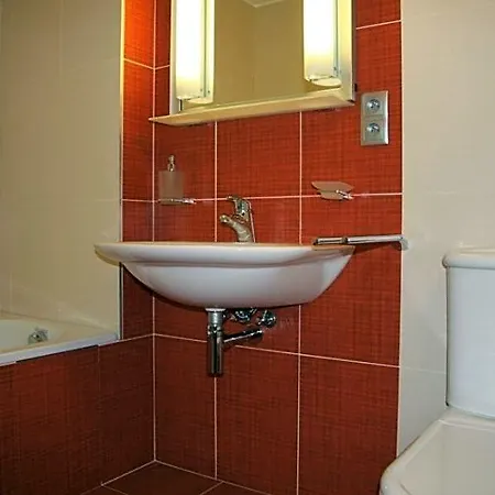 Art Hotell 4*